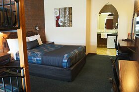 Family at Bell Tower Motor Inn