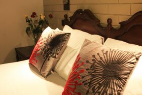 Queen and Single at Bell Tower Motor Inn